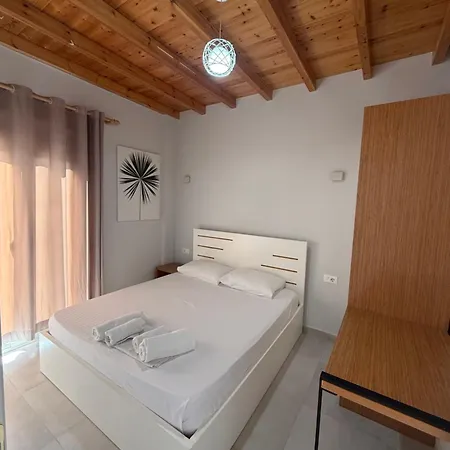 Pensjonat Maison Wlora