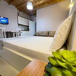 בית הארחה Maison 3*