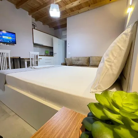 Guest house Maison *