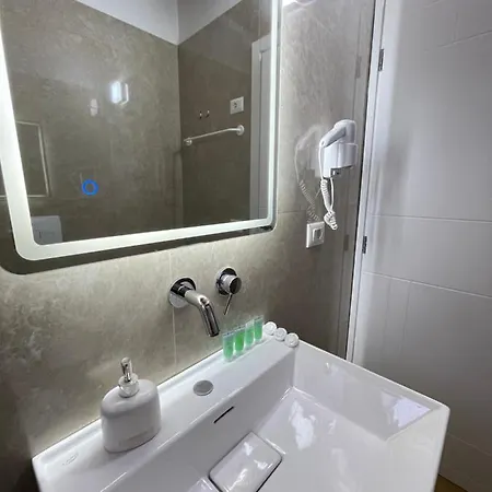 Konukevi Maison Avlonya